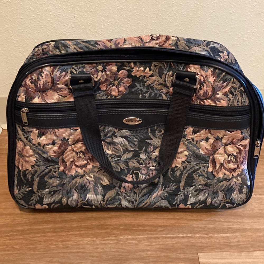Luggage bag that I don’t need
